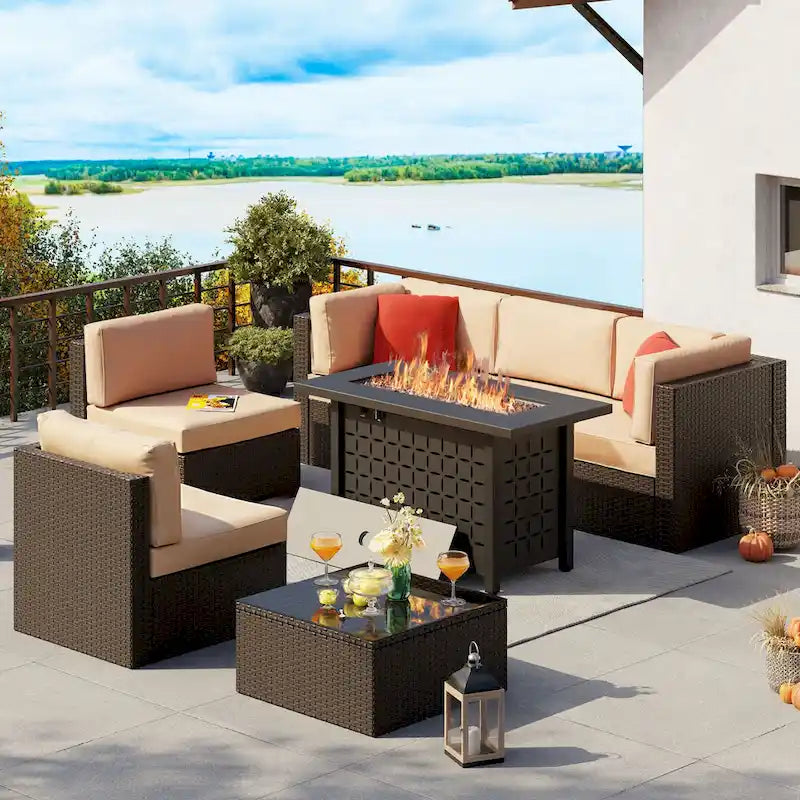7 Piece Sectional Seating Group With Cushions